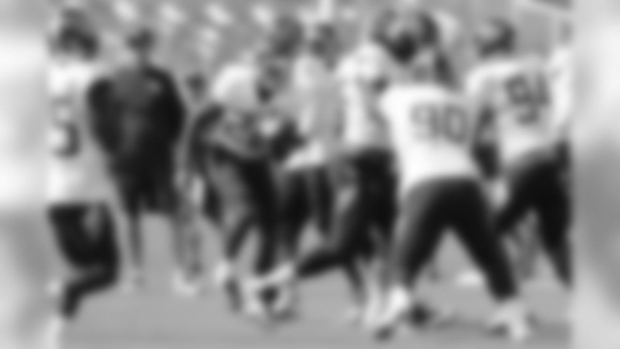 titans-bucs-practice-180815b43789