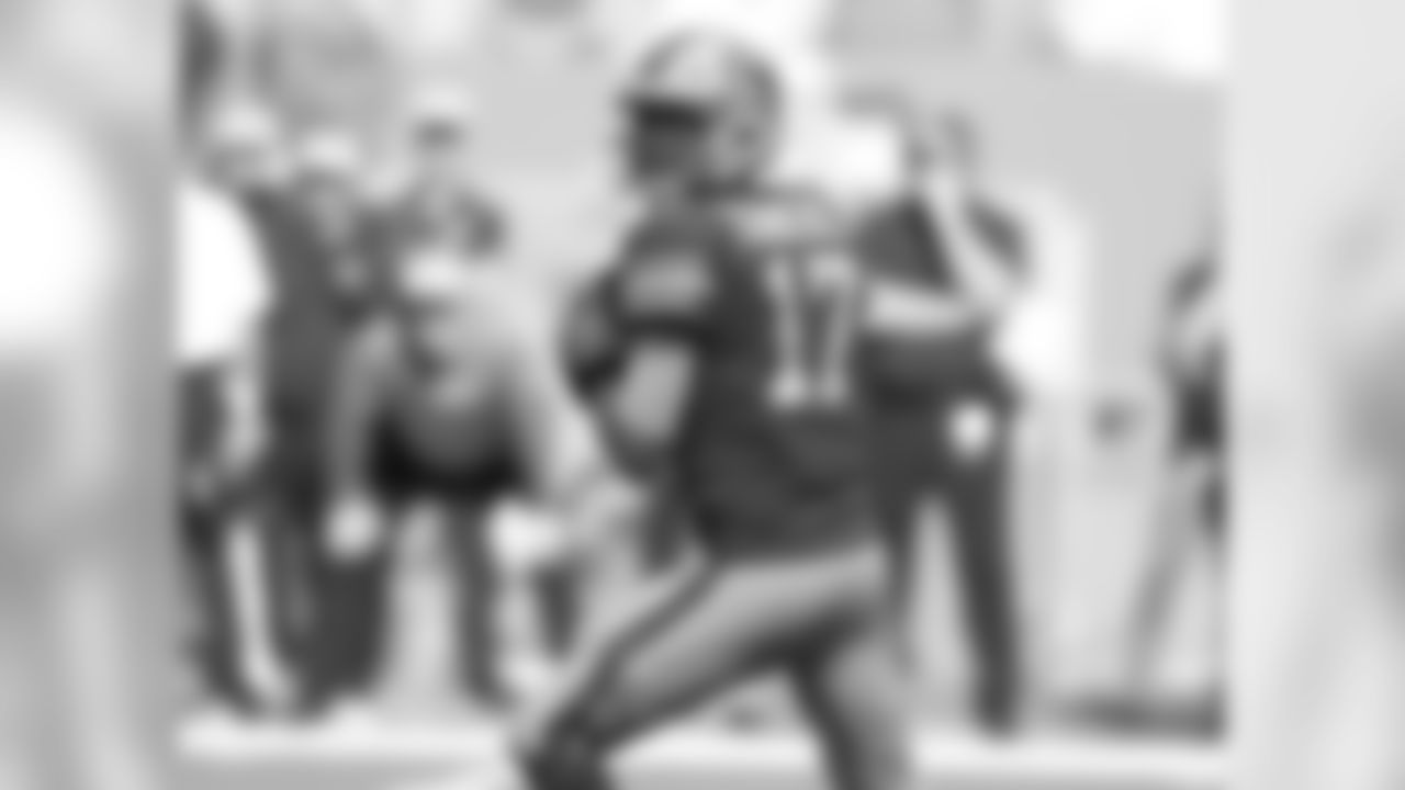 Miami Dolphins quarterback Ryan Tannehill (17) looks to pass, before an NFL football game against the Jacksonville Jaguars, Sunday, Dec. 23, 2018, in Miami Gardens, Fla. (AP Photo/Brynn Anderson)