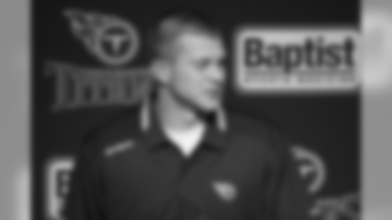 QB Jake Locker