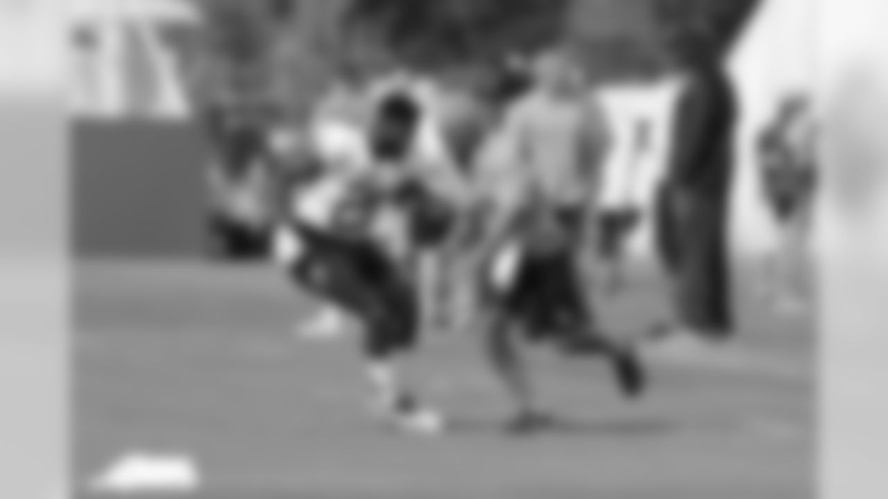 titans-bucs-practice-180815b43787
