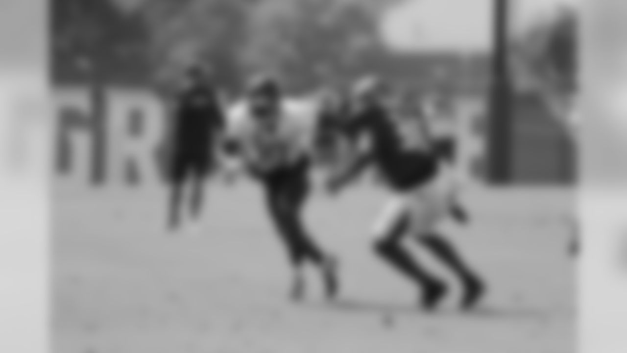 titans-bucs-practice-180815b43854