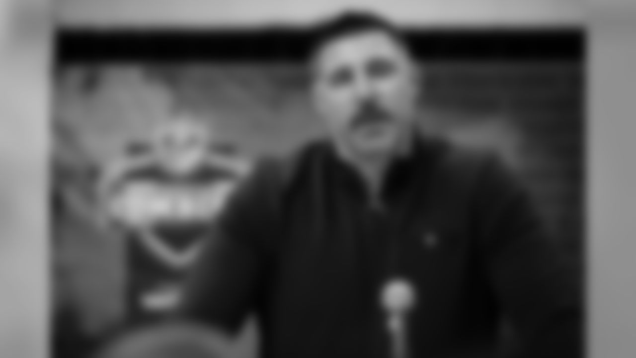 Tennessee Titans head coach Mike Vrabel speaks during the 2019 Scouting Combine, Wednesday, Feb. 27, 2019 in Indianapolis. (Hiro Ueno/NFL)