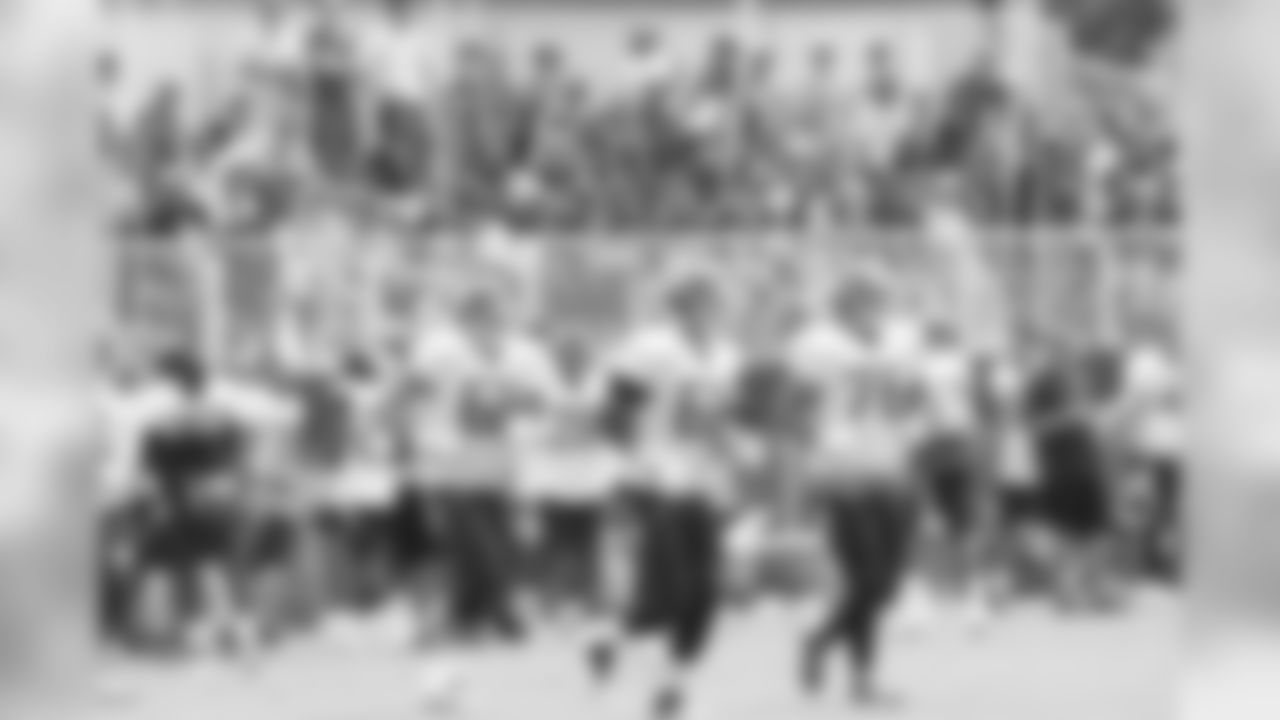 titans-bucs-practice-180815c43875