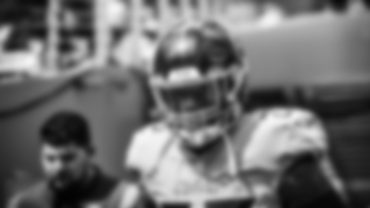 The Tennessee Titans host the Las Vegas Raiders at Nissan Stadium on September 25, 2022 in Nashville, TN. Photo property of Tennessee Titans