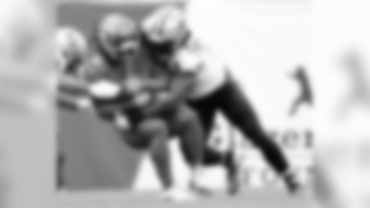 Saints 28 - Bucs 14 (W)
South Division Champions
New Orleans Saints 2018 Season
Michael C. Hebert