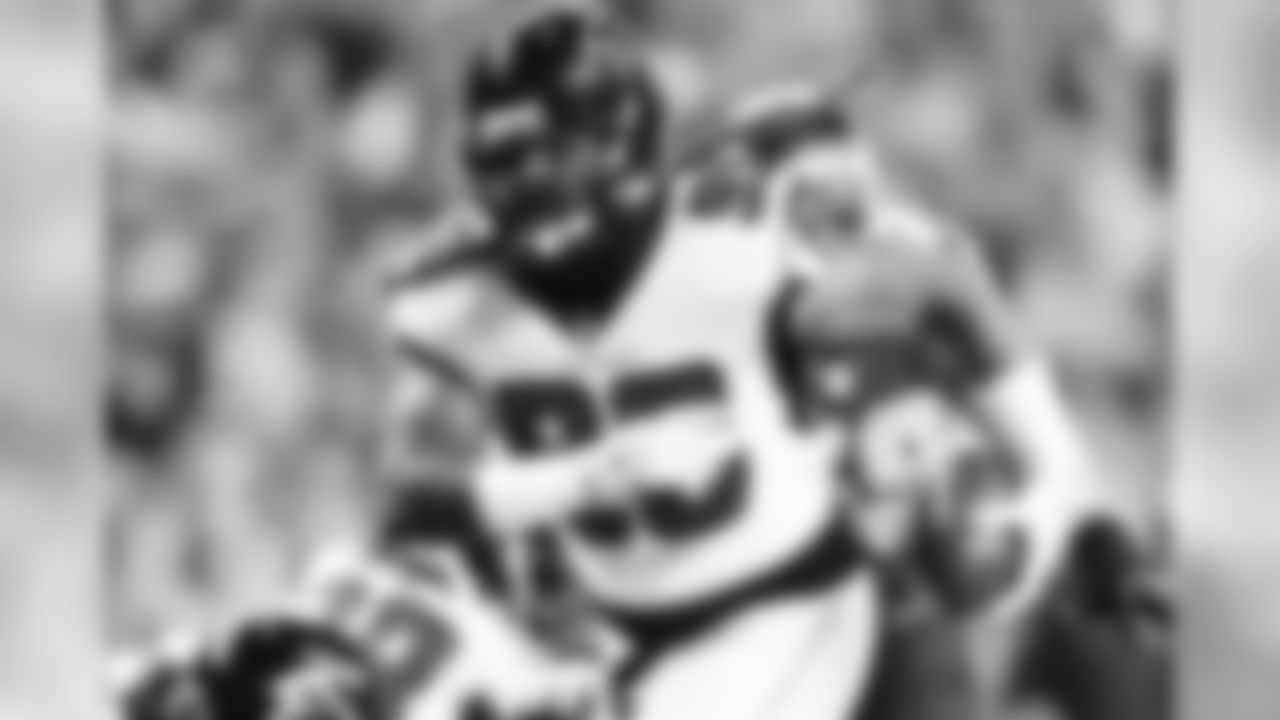 Adrian Clayborn
