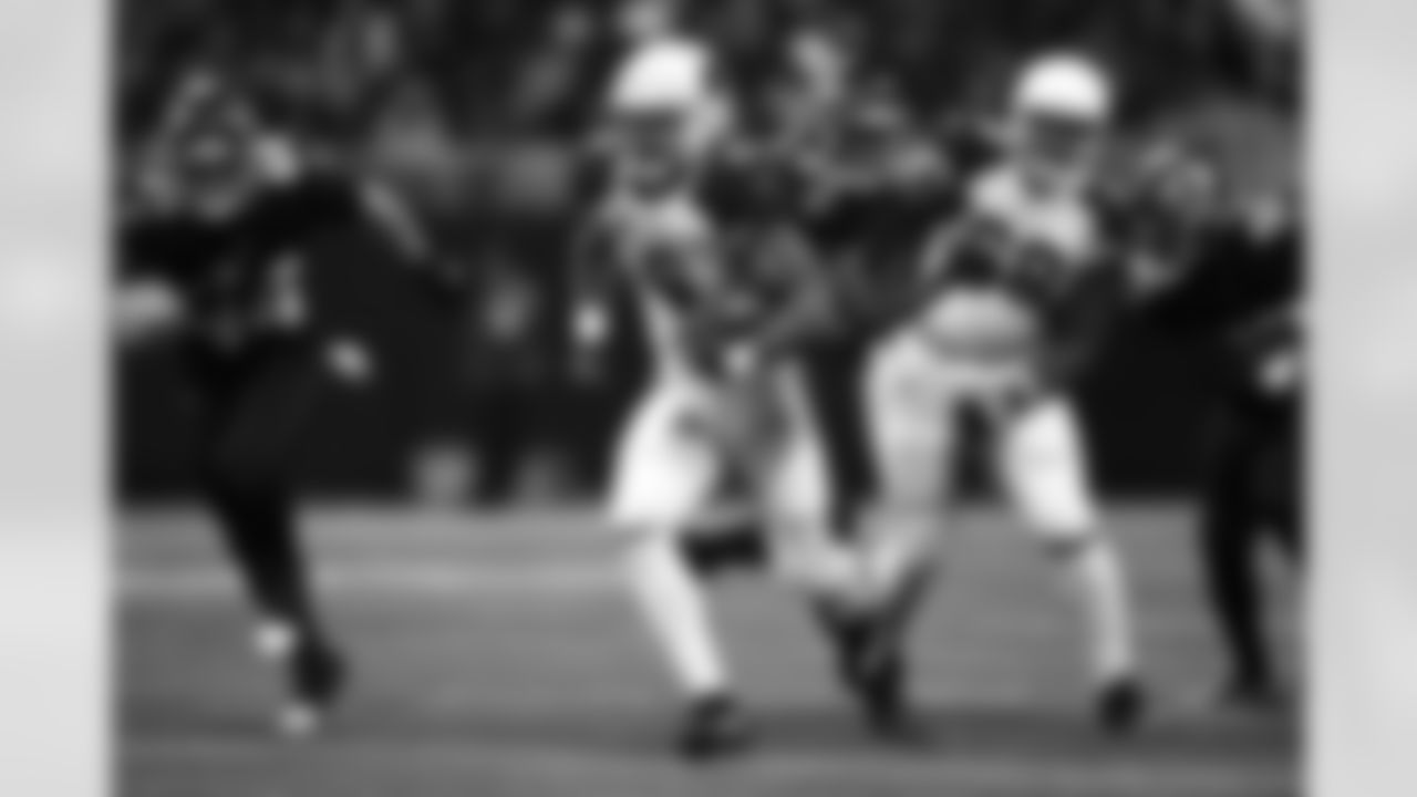 Arizona Cardinals running back James Conner (6) during the 2022 regular season game between the Arizona Cardinals and the Atlanta Falcons on Sunday, Jan. 1, 2023 in Atlanta, GA.