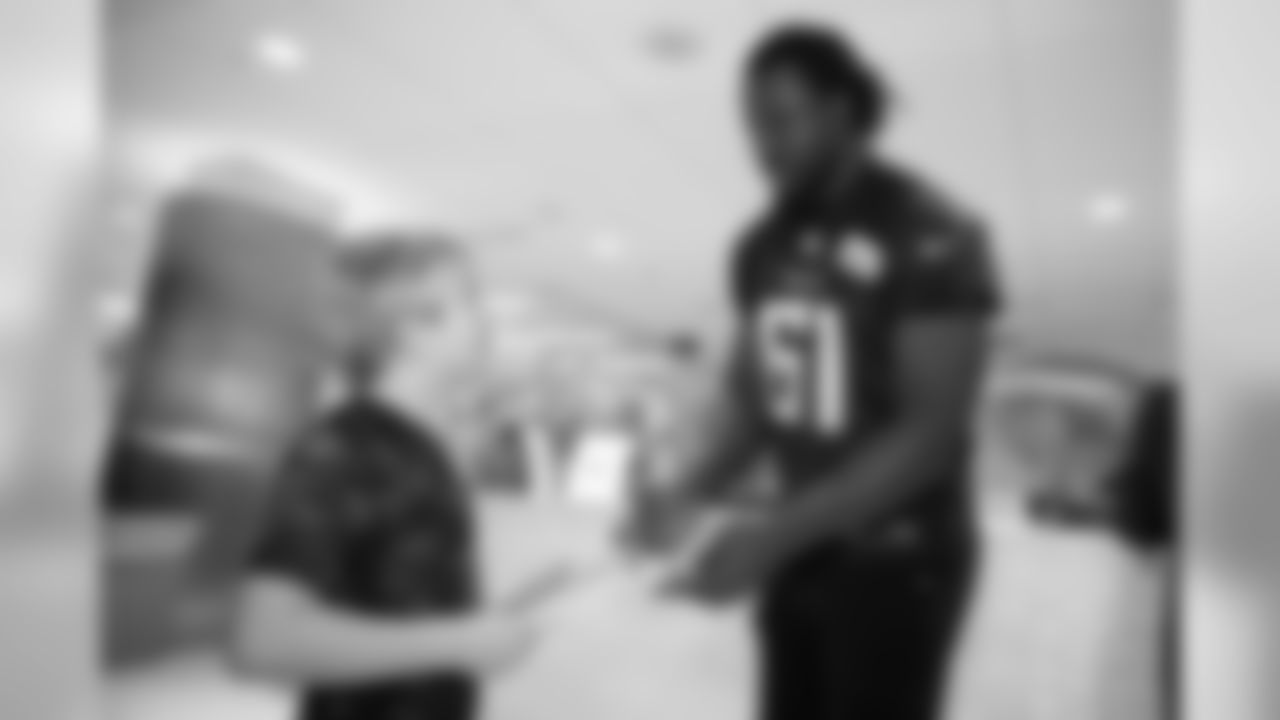 2018_1120_CR_HolidayHuddleThanksgiving_0019