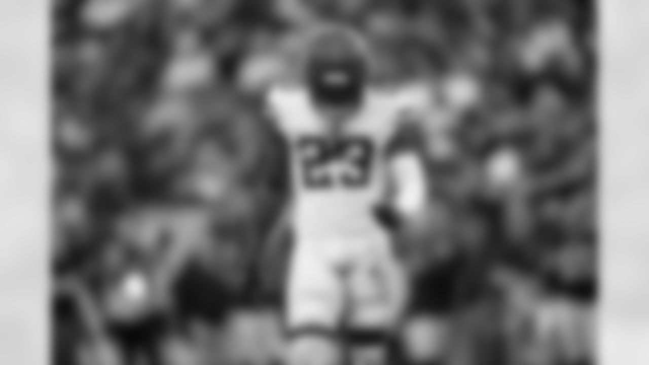 CB Andrew Booth Jr.