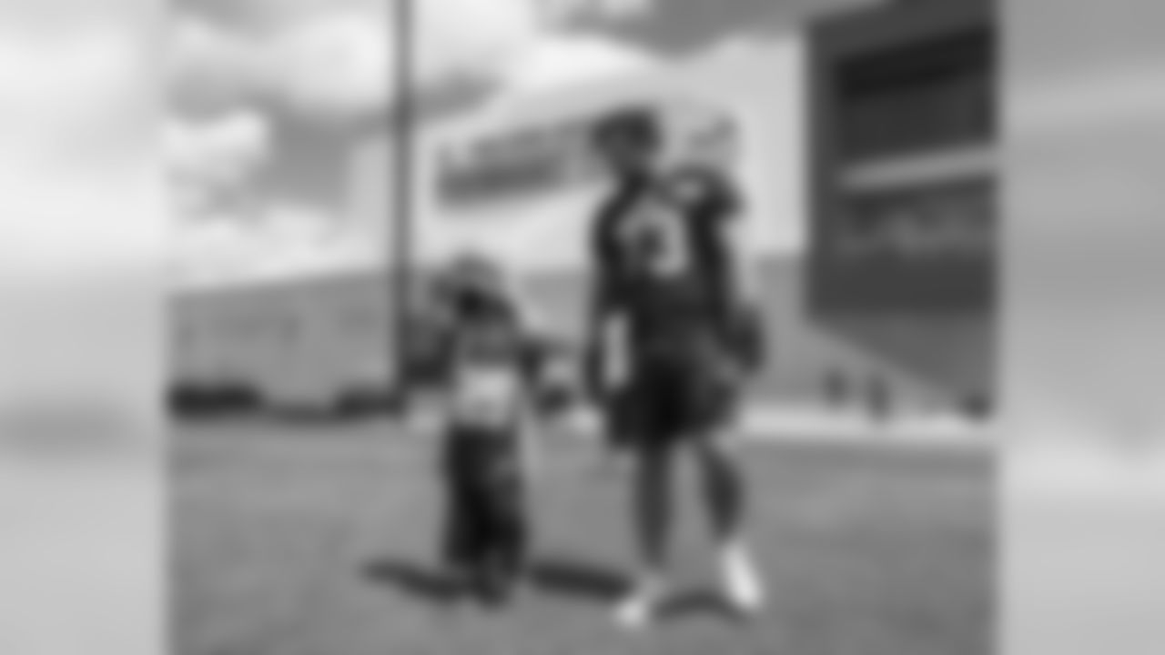 2019_0727_TrainingCamp_HelmetHike_0027