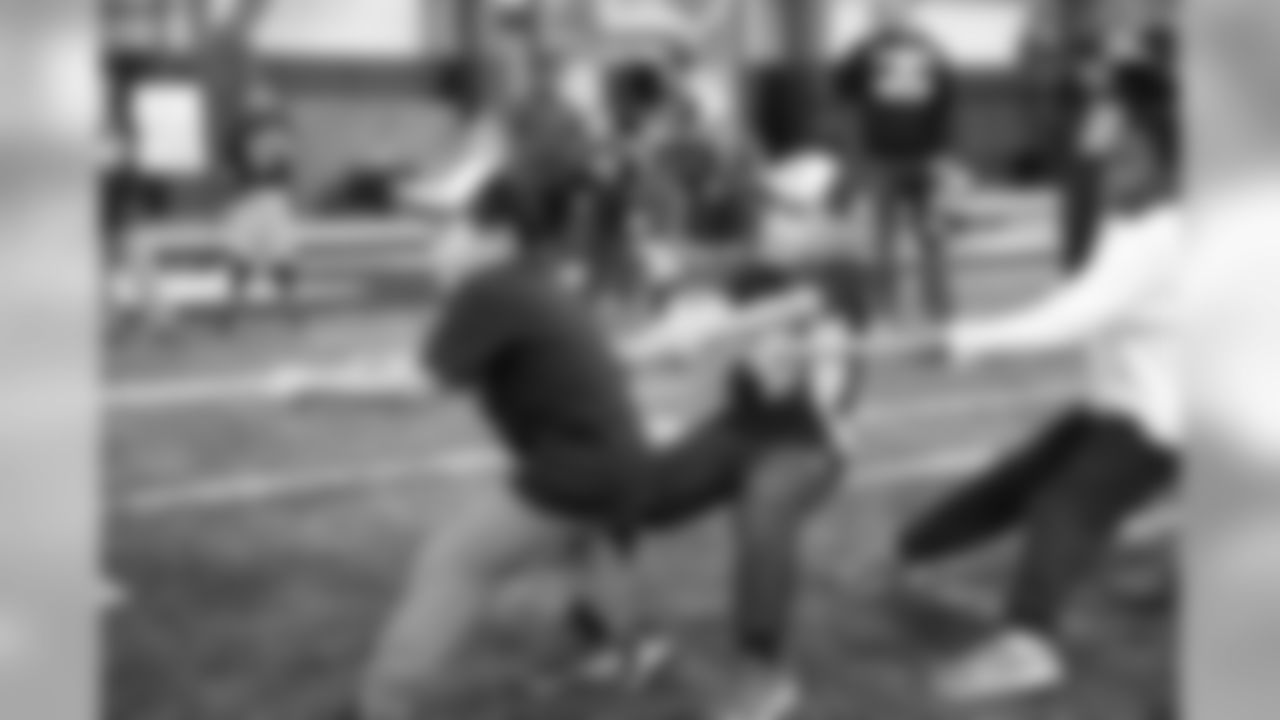 2018_1204_CR_AdoptionFunFest_0069