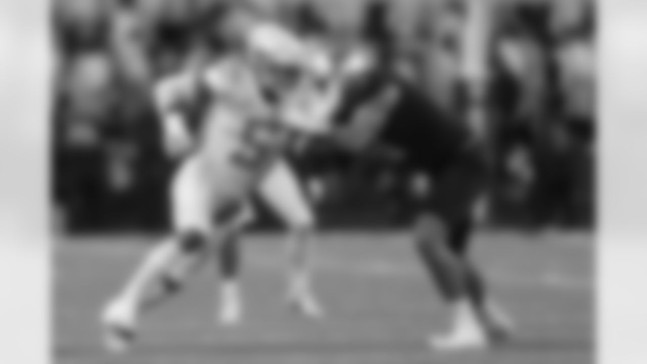 Edge rusher Kayvon Thibodeaux, Oregon