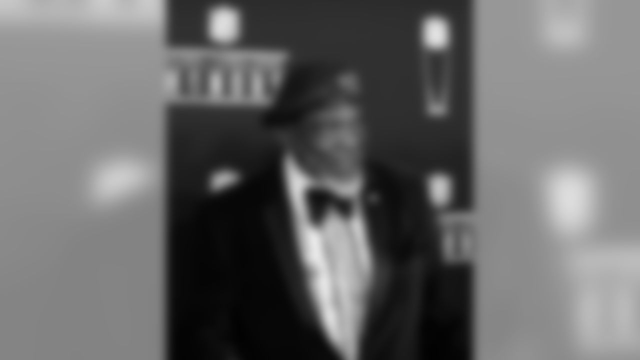 2018_0203_SuperBowlLII_NFLHonorsRedCarpet_0016