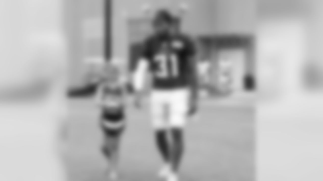 2019_0728_TrainingCamp_HelmetHike_0014