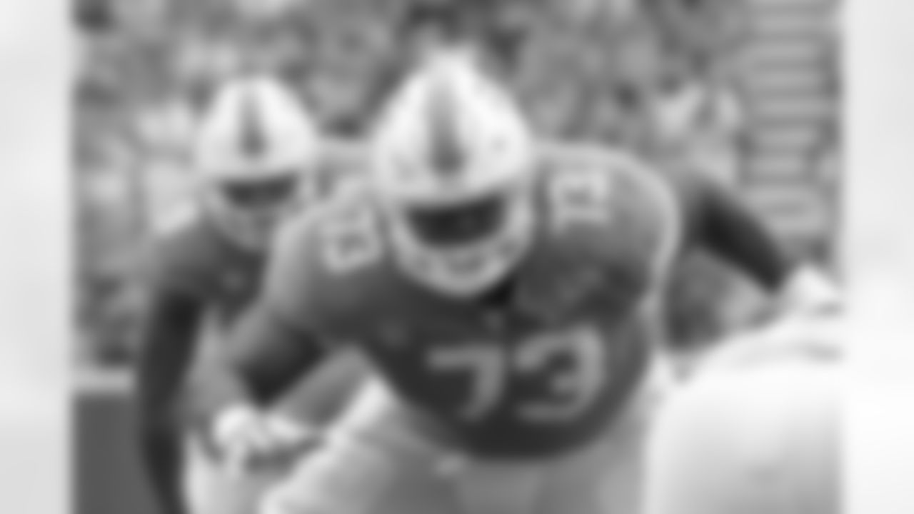OL Trey Smith, Tennessee
