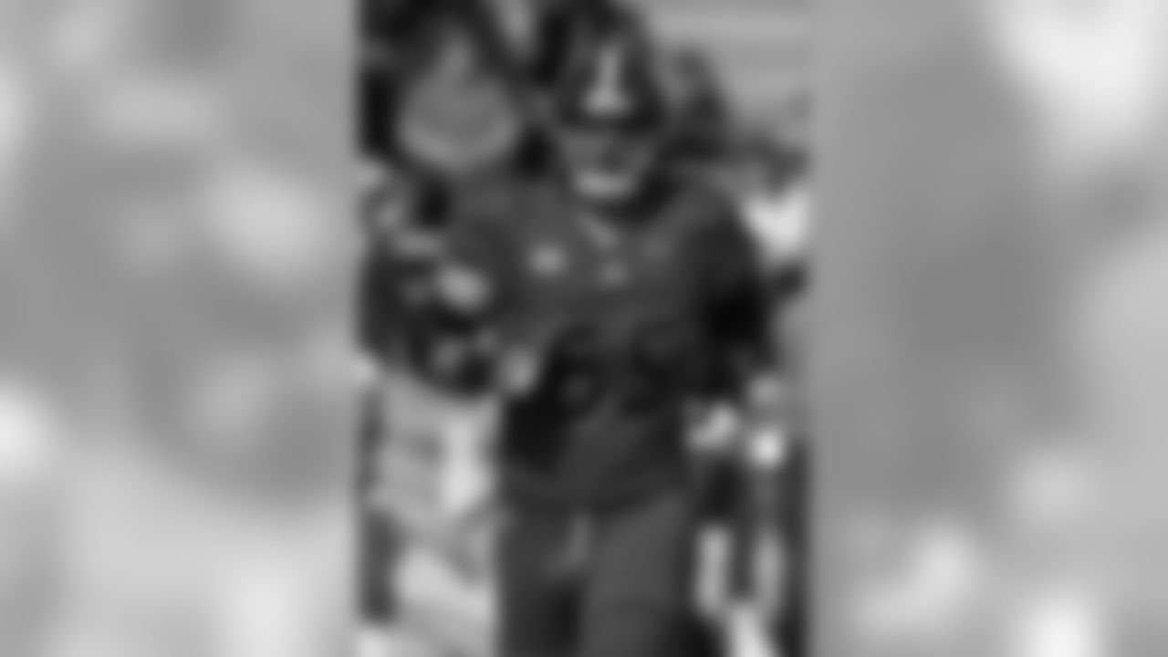 AP_19027660199640