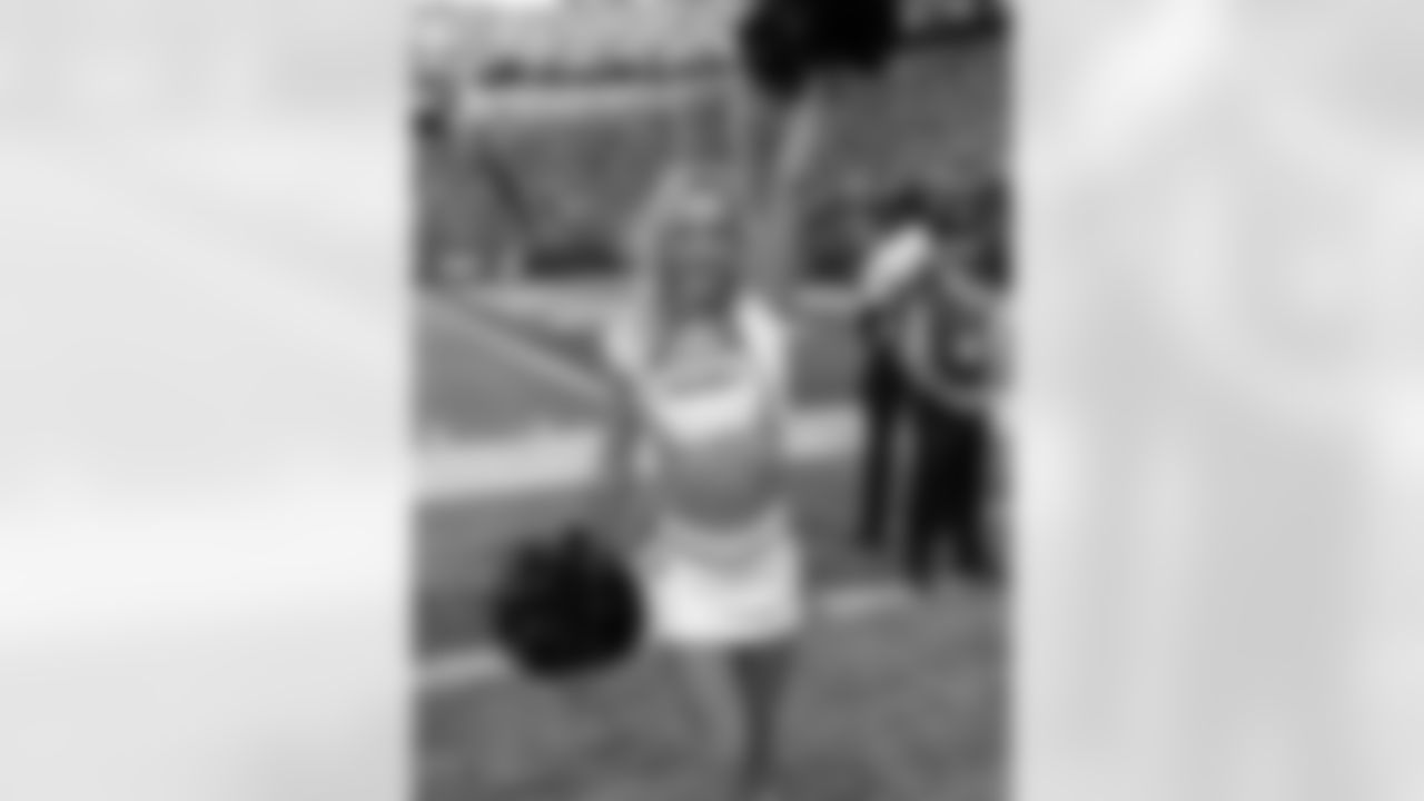 Cheerleaders56