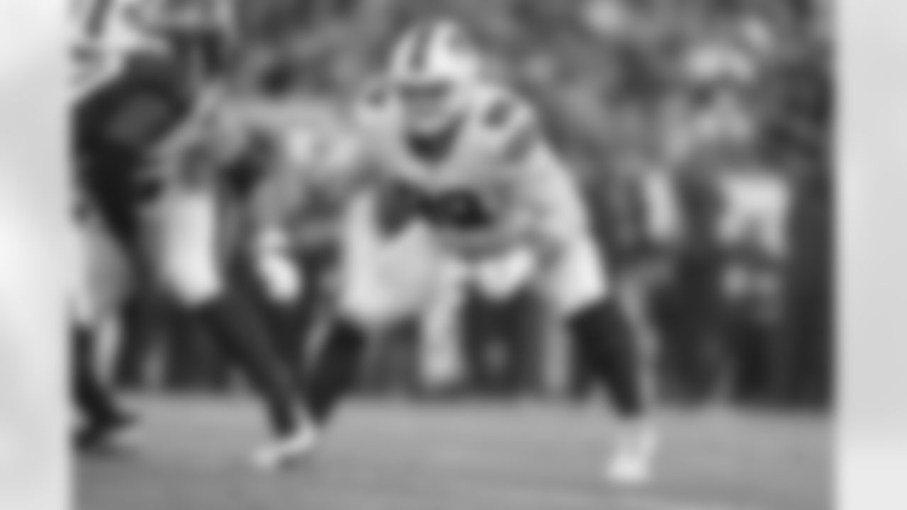 DT Harrison Phillips