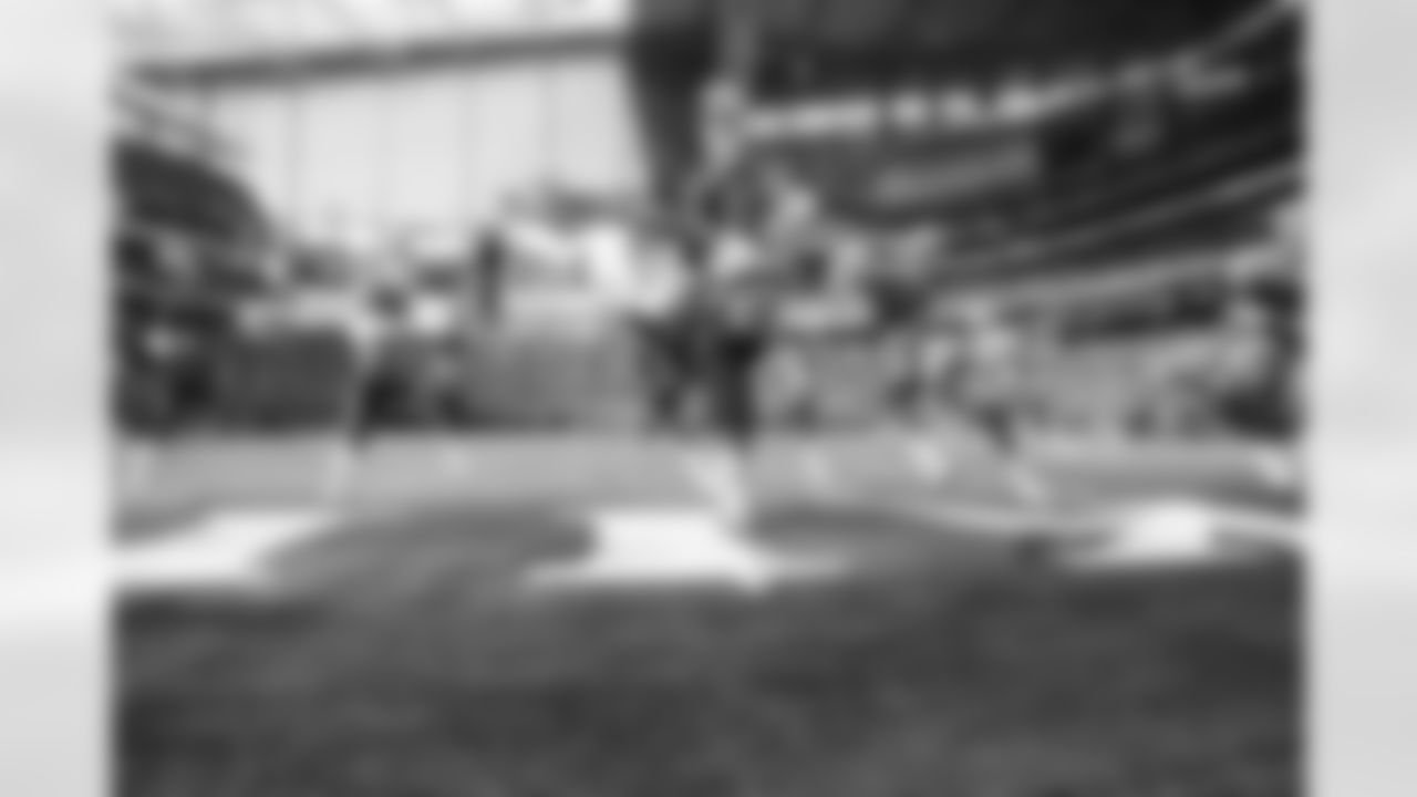 Minnesota Vikings vs. Detroit Lions
September 25, 2022
U.S. Bank Stadium, Minneapolis, MN
