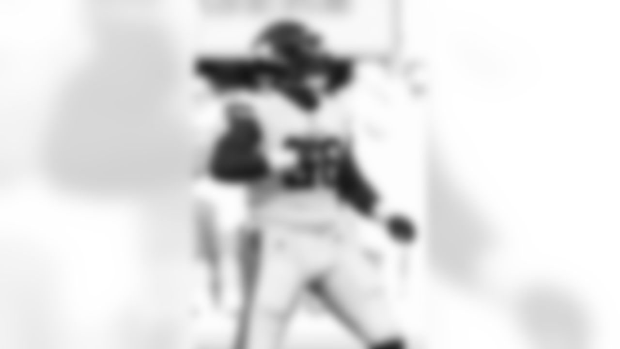 DE D.J. Wonnum