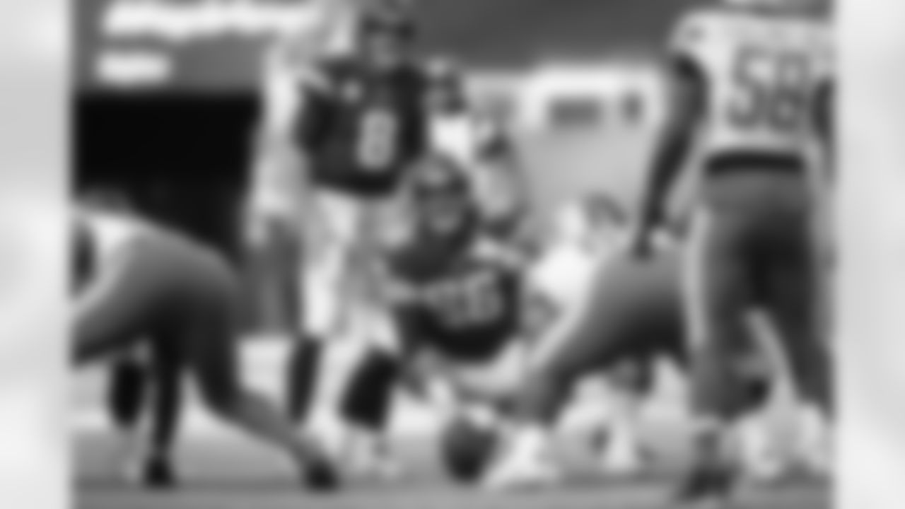 2020_1108_Lions_Home_0674