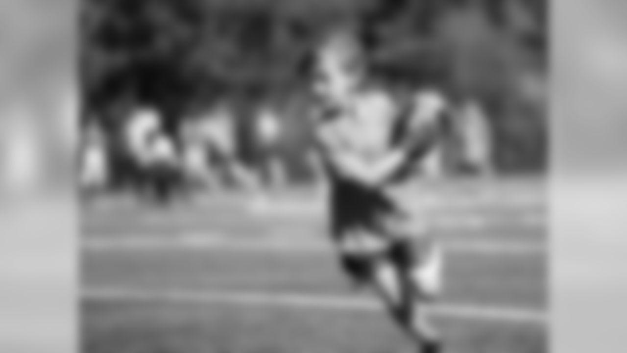 An image from July 18, 2018 of the Kyle Rudolph Pro Camp held at Providence Academy in Plymouth, MN.