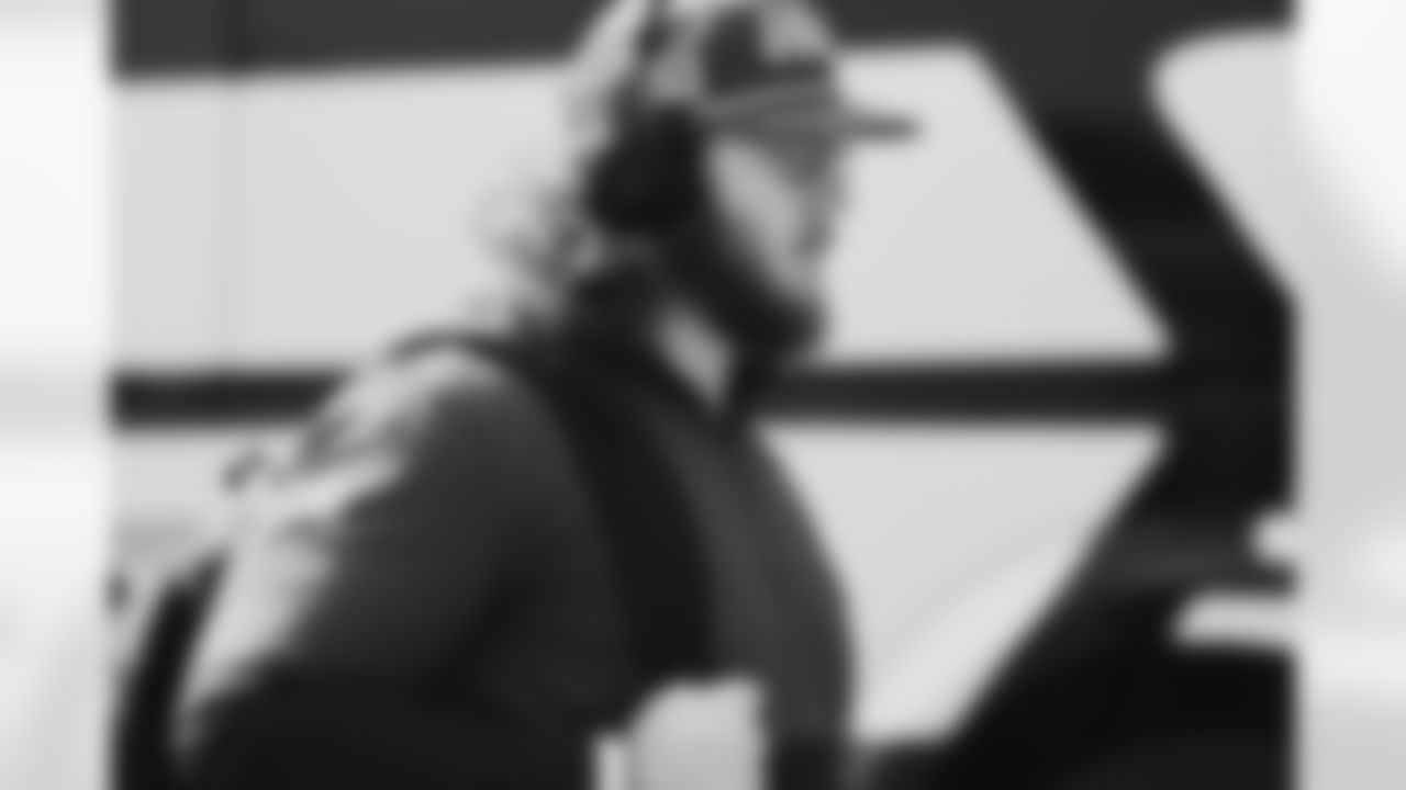 0827_Away-1-3