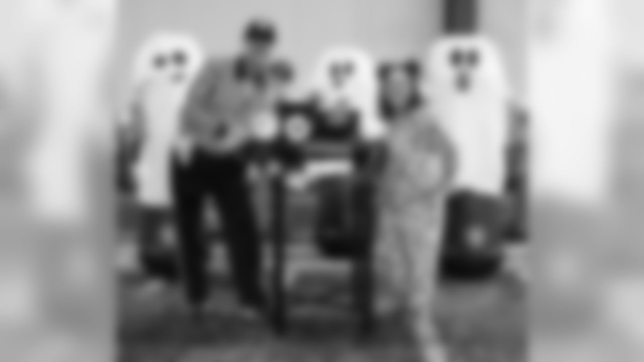 2019_1028_CR_HalloweenSurprise_0073