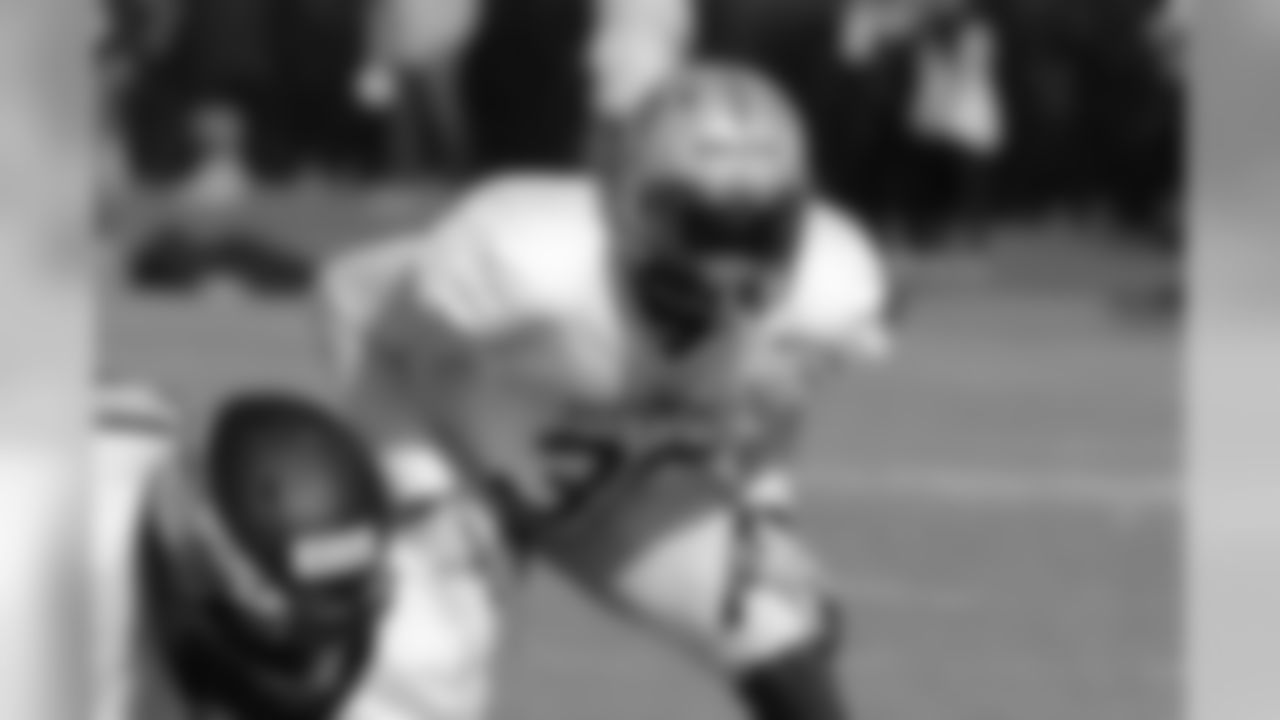 Round 7, Pick 15 LB Edmond Robinson