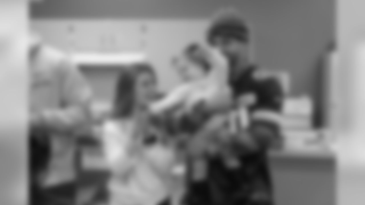 20191209_AnthonyBarrsHolidayParty_080