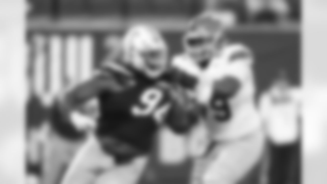 T Vederian Lowe, Sixth Round (No. 184)