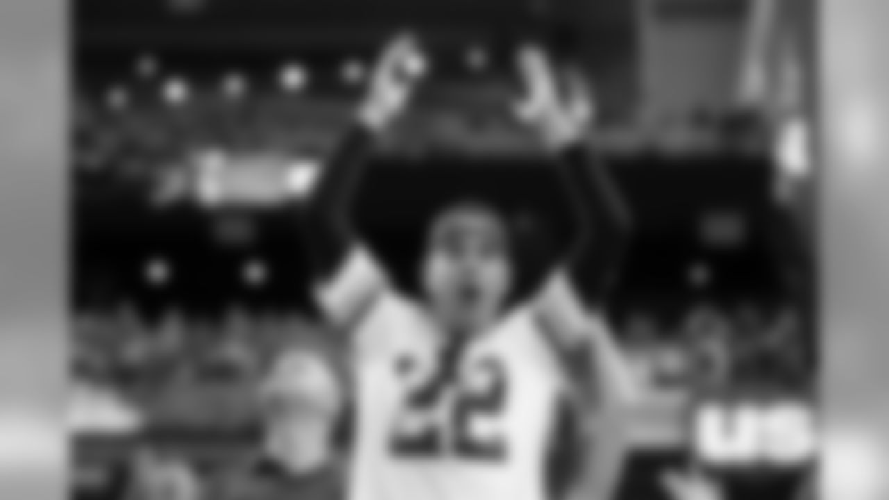 2019_0922_Raiders_Home_1300