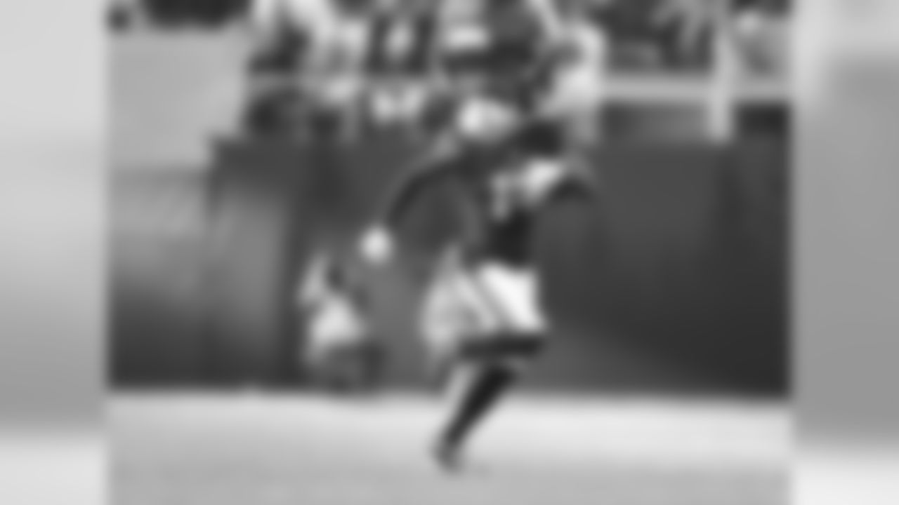 2018_1216_Home_Dolphins_VictoryBoard_0018 copy