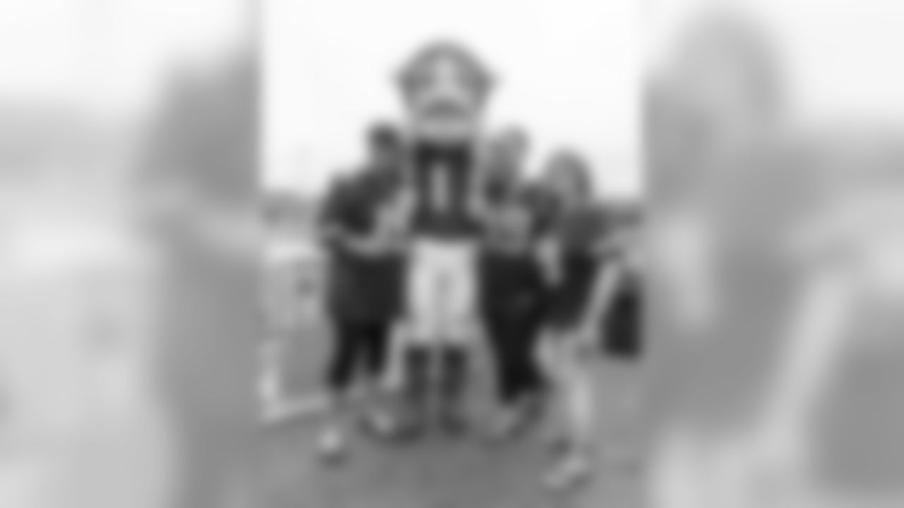2019_0811_TrainingCamp_VikingsWomenTent_0012