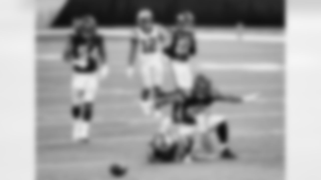 2020_1129_Panthers_Home_0152