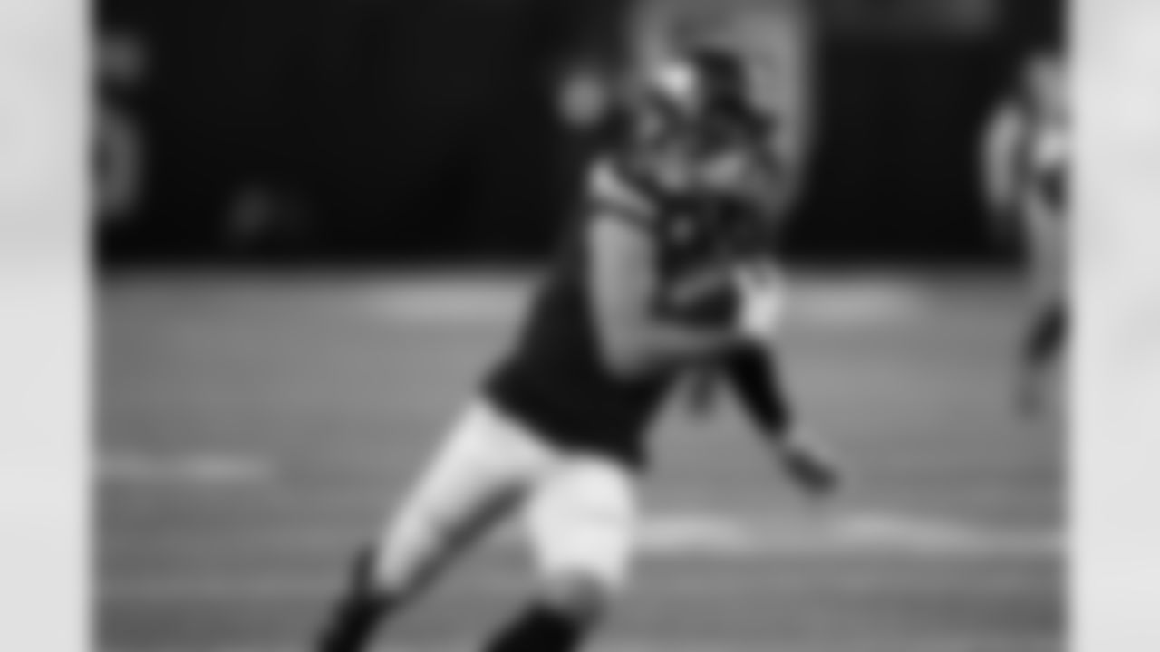 19 WR Adam Thielen