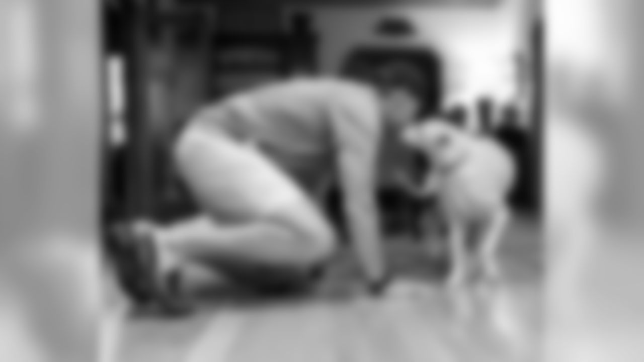 2019_0606_Photoshoot_PurplePups_0061