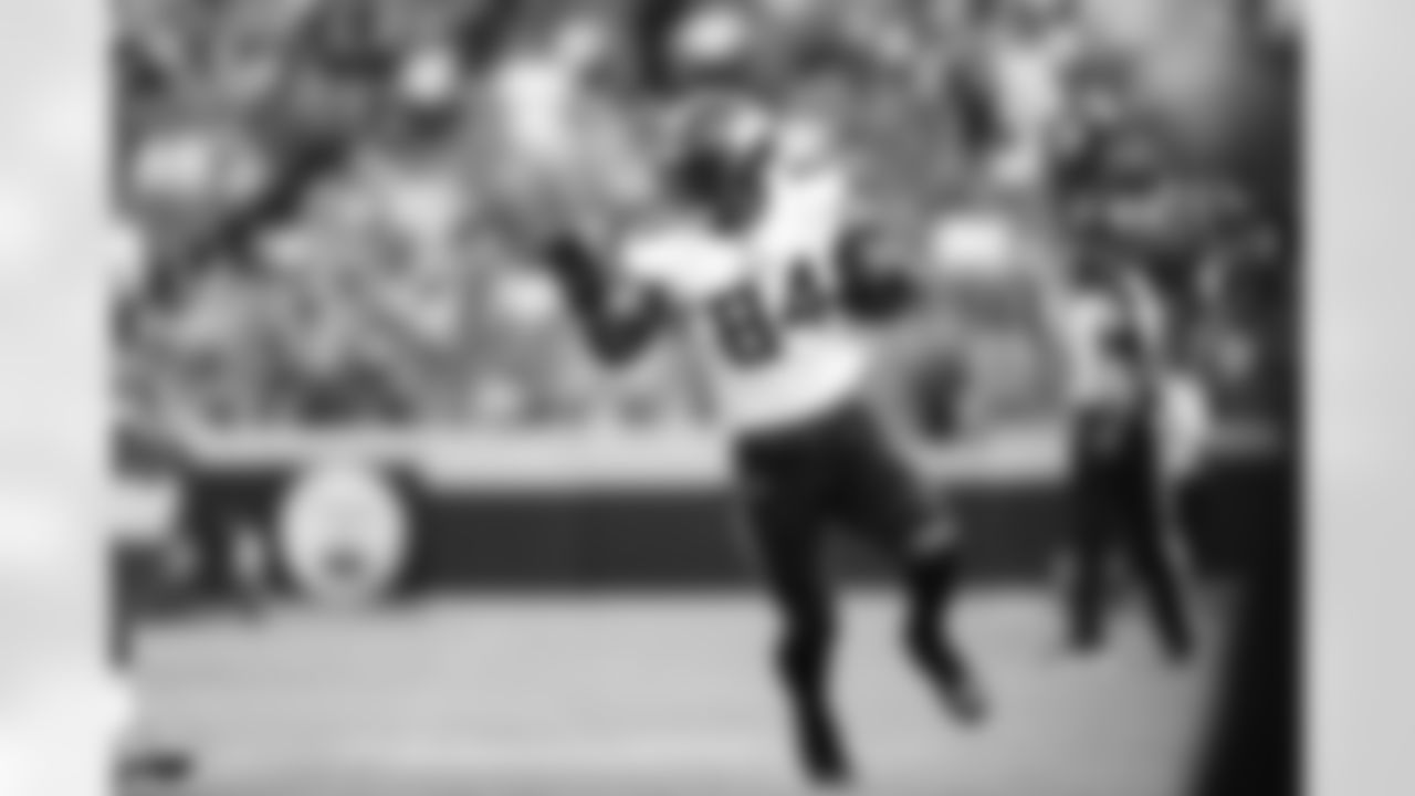 0827_Away-5-10