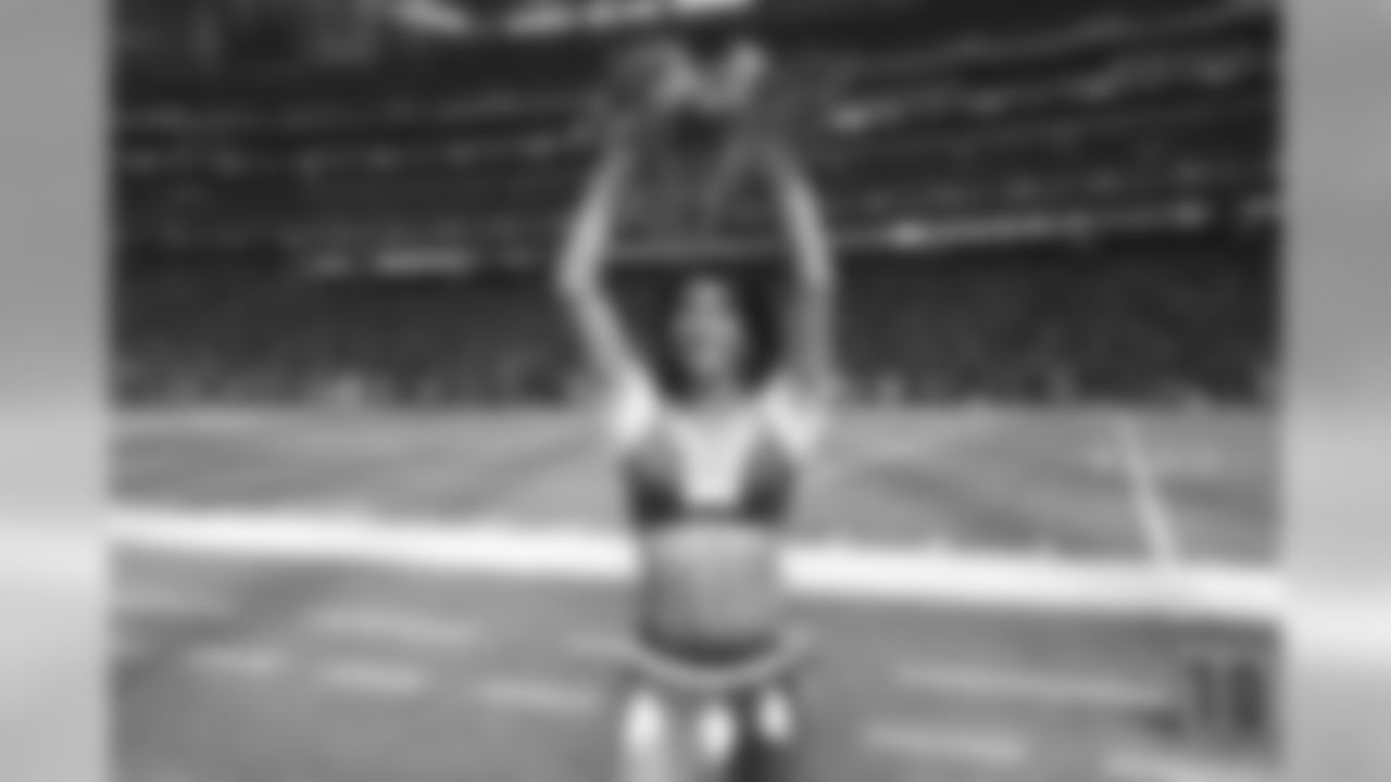 2018_0909_49ers_Cheer_0009