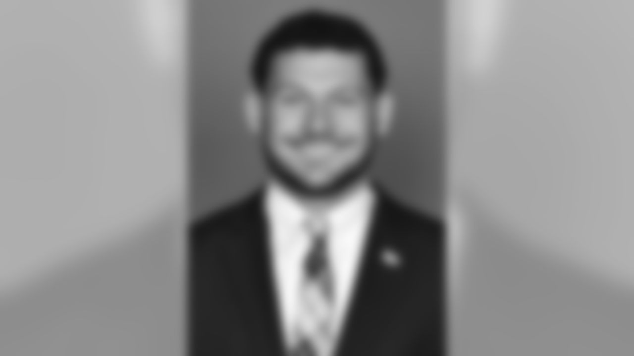 89 TE Nakia Griffin-Stewart