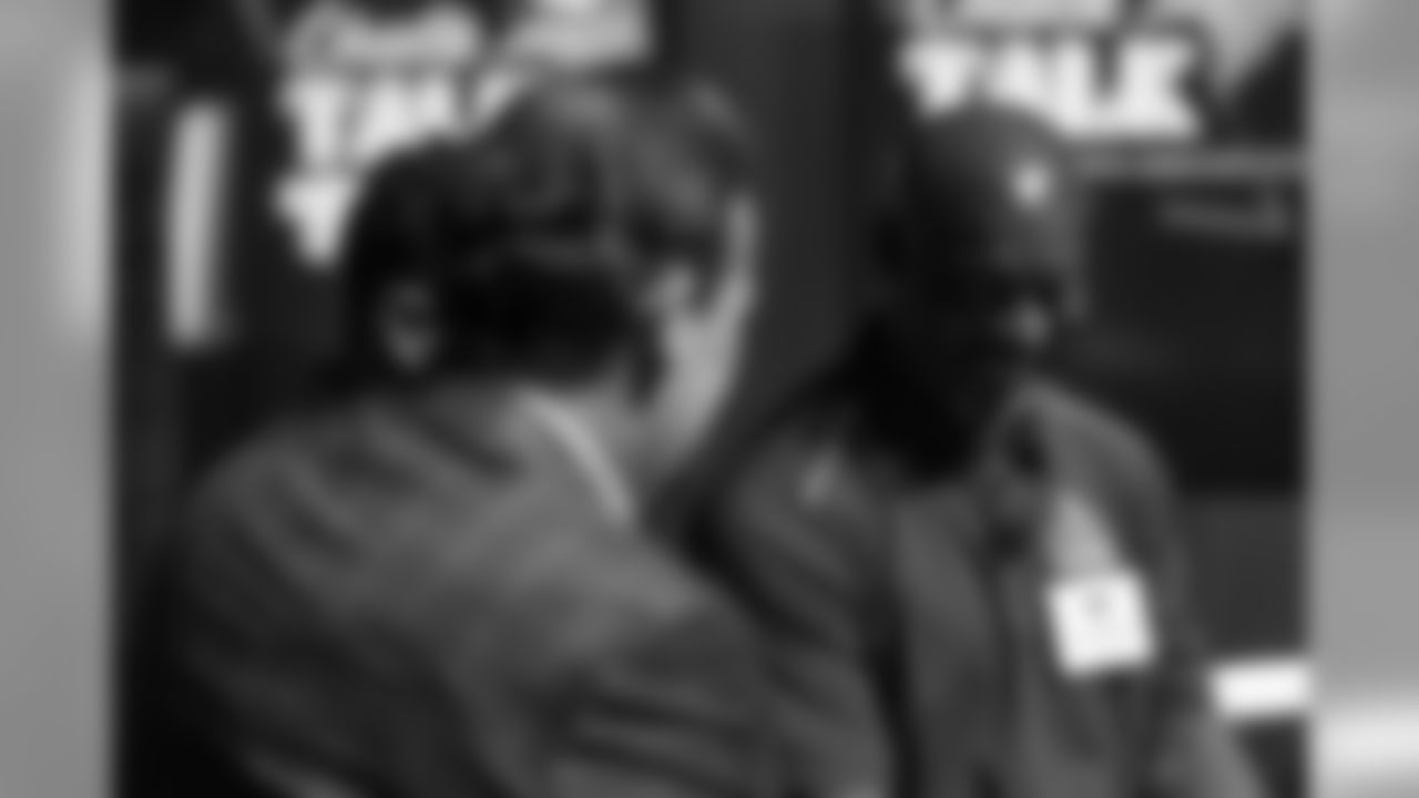 An image from September 8, 2018 of the 1998 Vikings Team Chalk Talk Reception at TCOPC in Eagan, Minnesota.