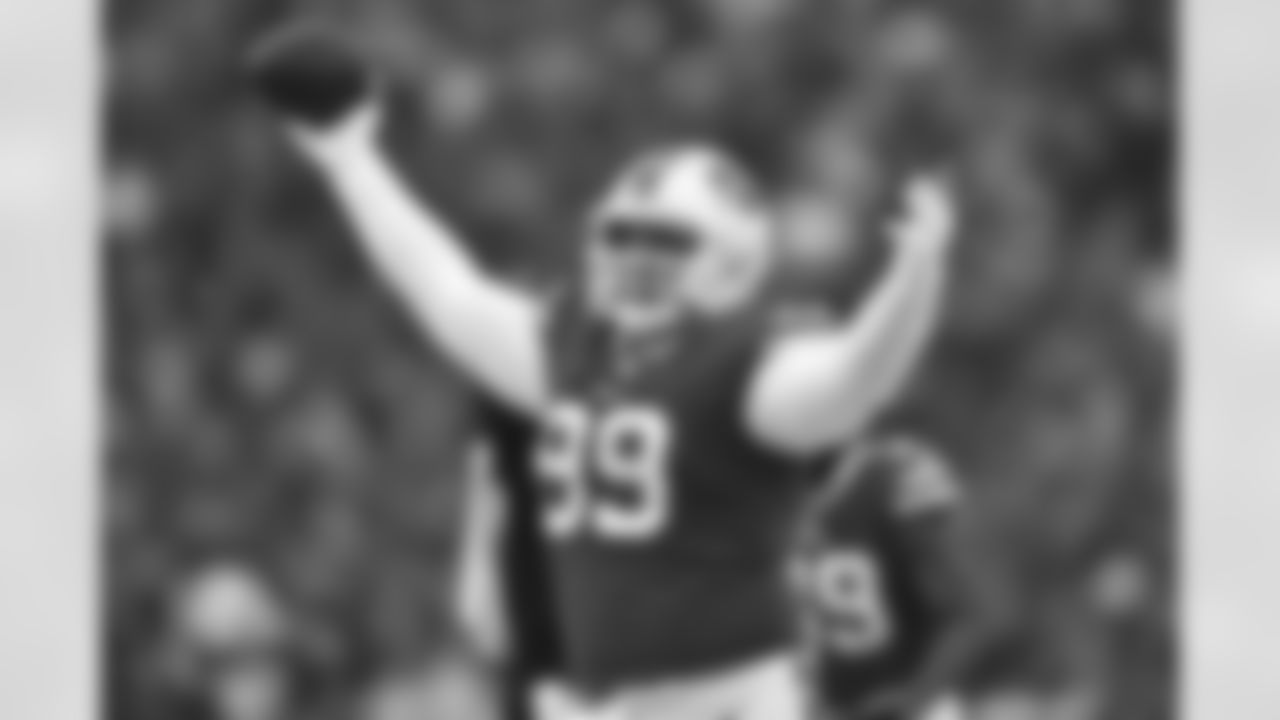 DT Harrison Phillips