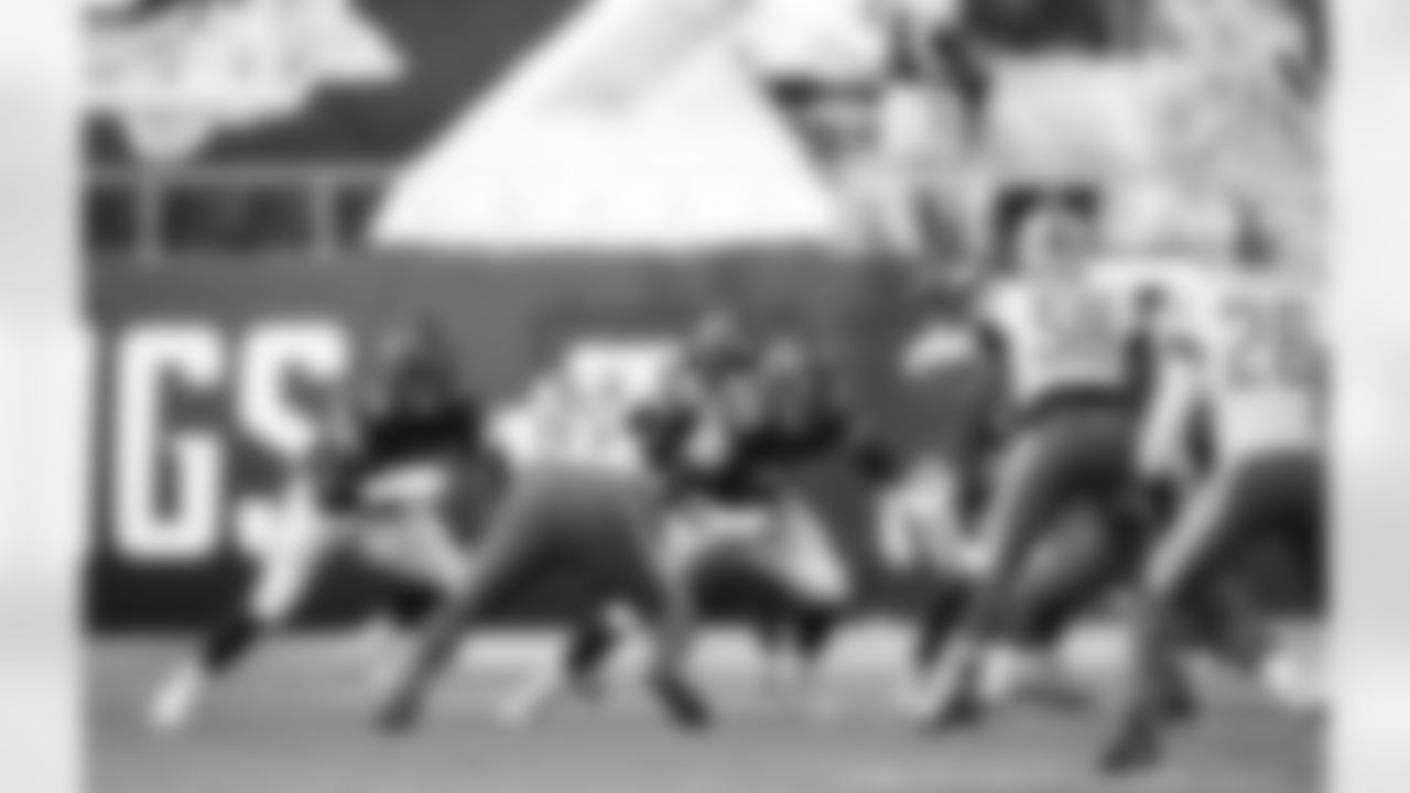 2020_1108_Lions_Home_0668
