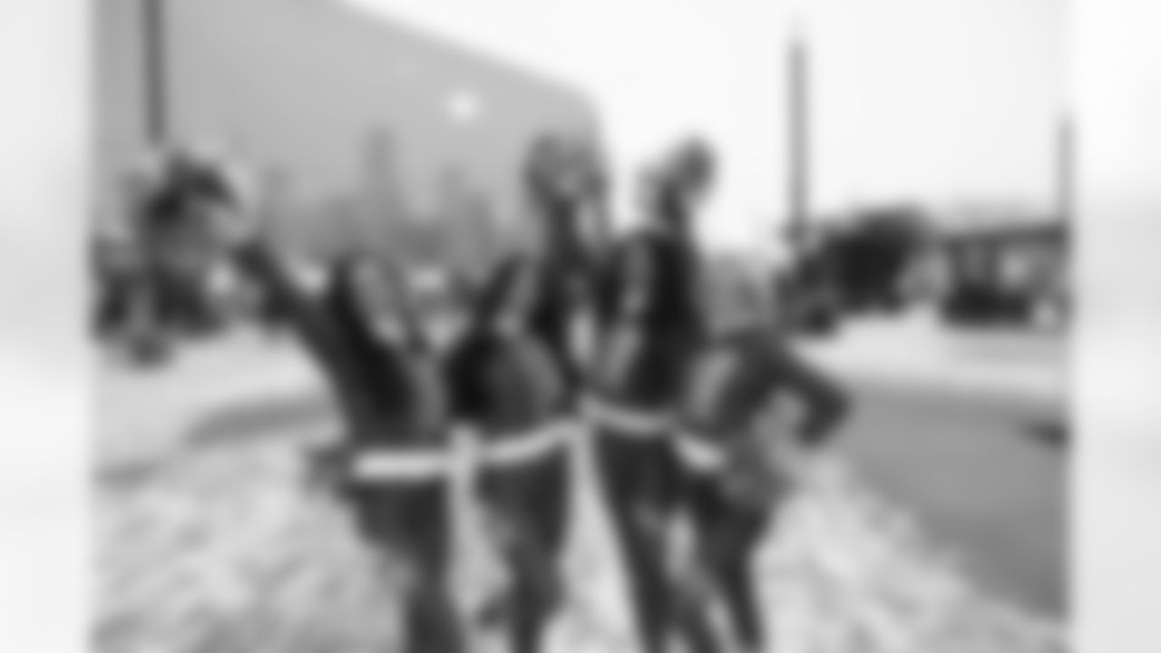 Colts_TTL_002_AndyBerg_001
