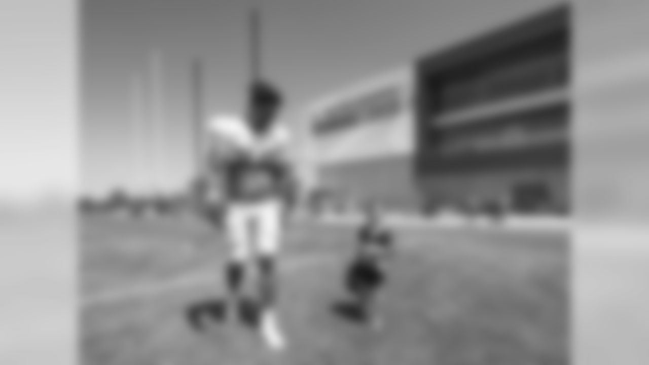2019_0801_TrainingCamp_HelmetHike_0016