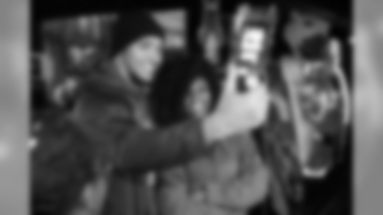 2018_1116_CommunityRelations_TheBirthdayClub_0028