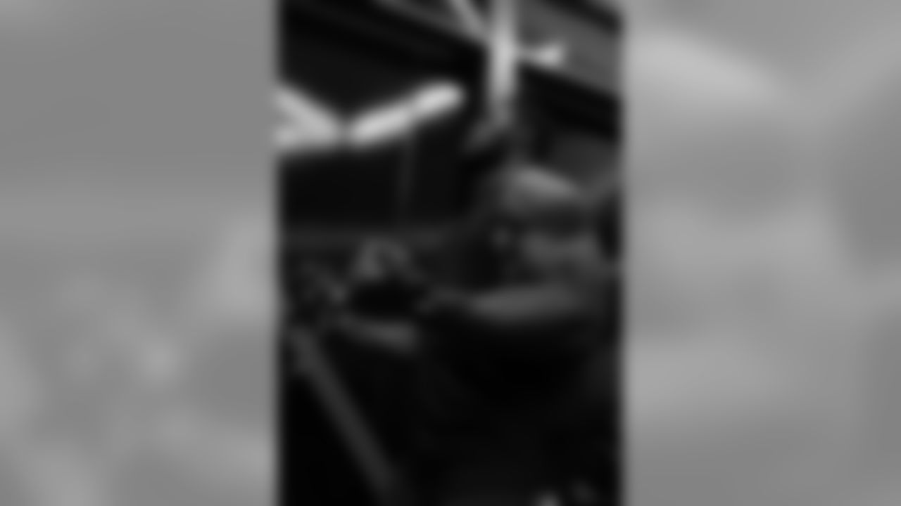 L1830592
