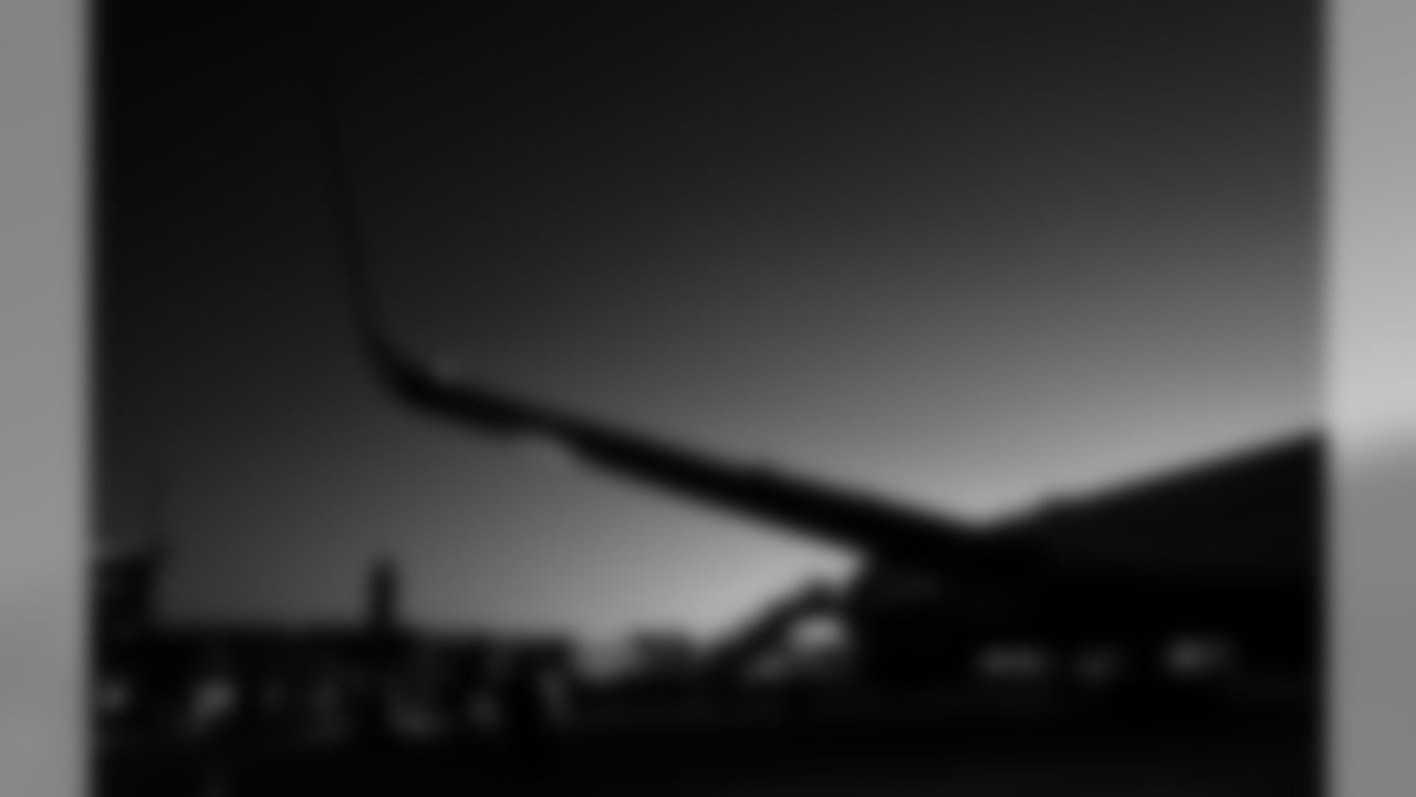 L1910376