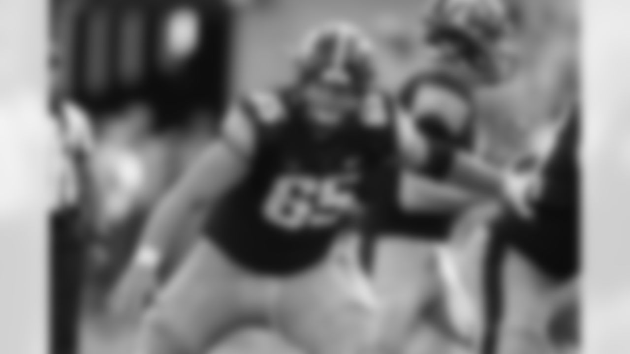 OL Tyler Linderbaum, Iowa