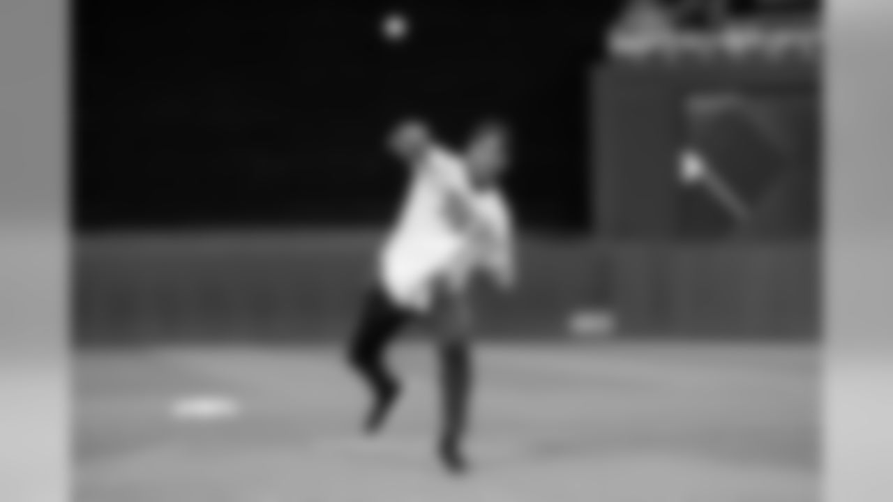 2018_0910_CR_HughesFirstPitch_0012